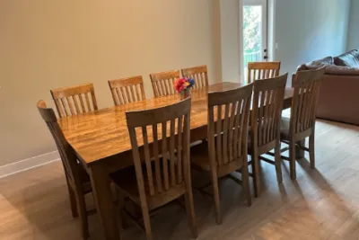 DiningTableChairs10