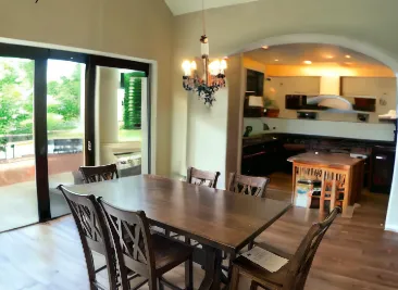 DiningTableChairs23