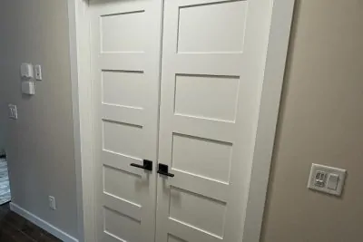 Door2